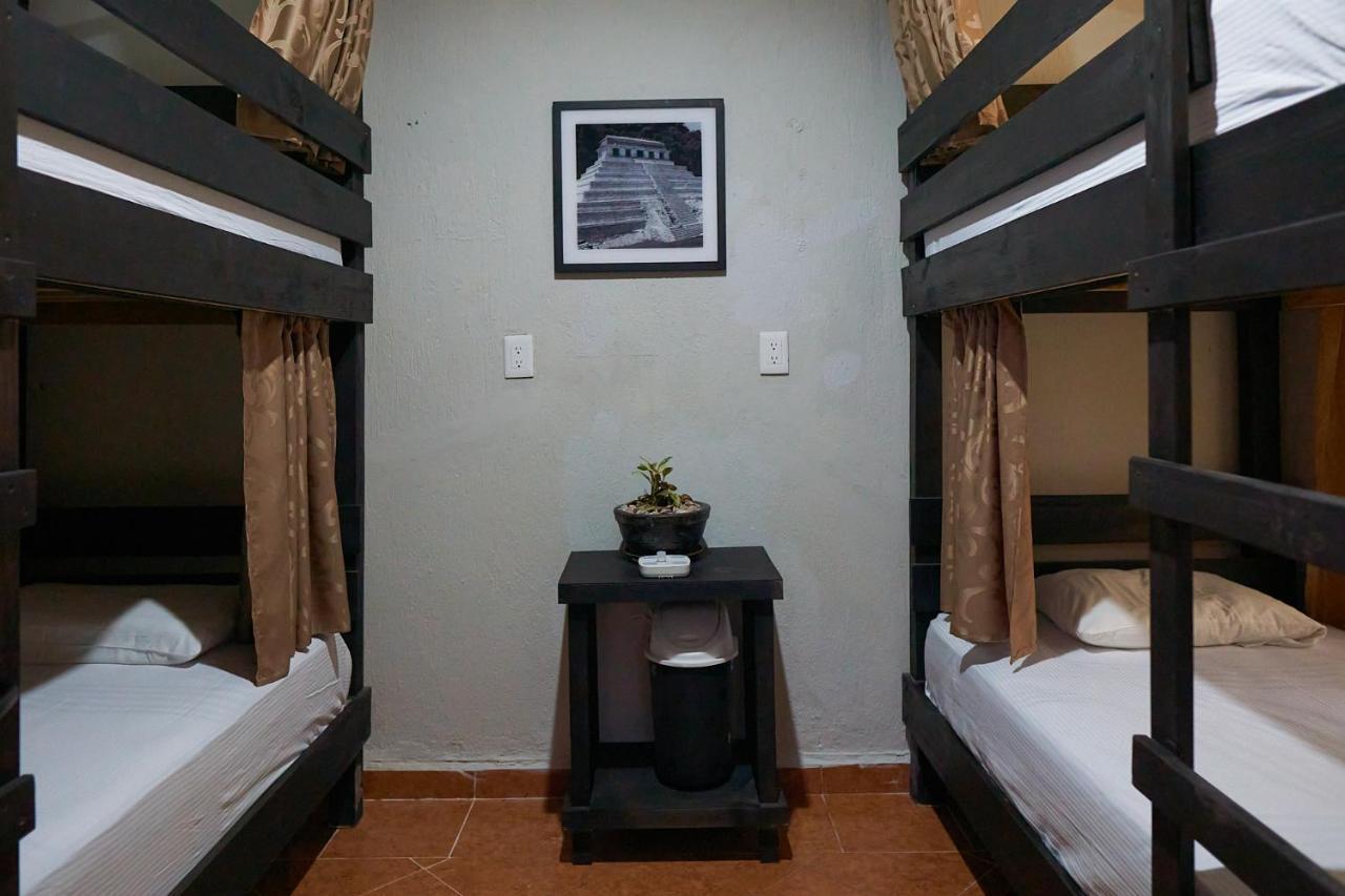 Hostal Ixchel - Wifi, Hot Water, Ac, In Valladolid Downtown Екстер'єр фото